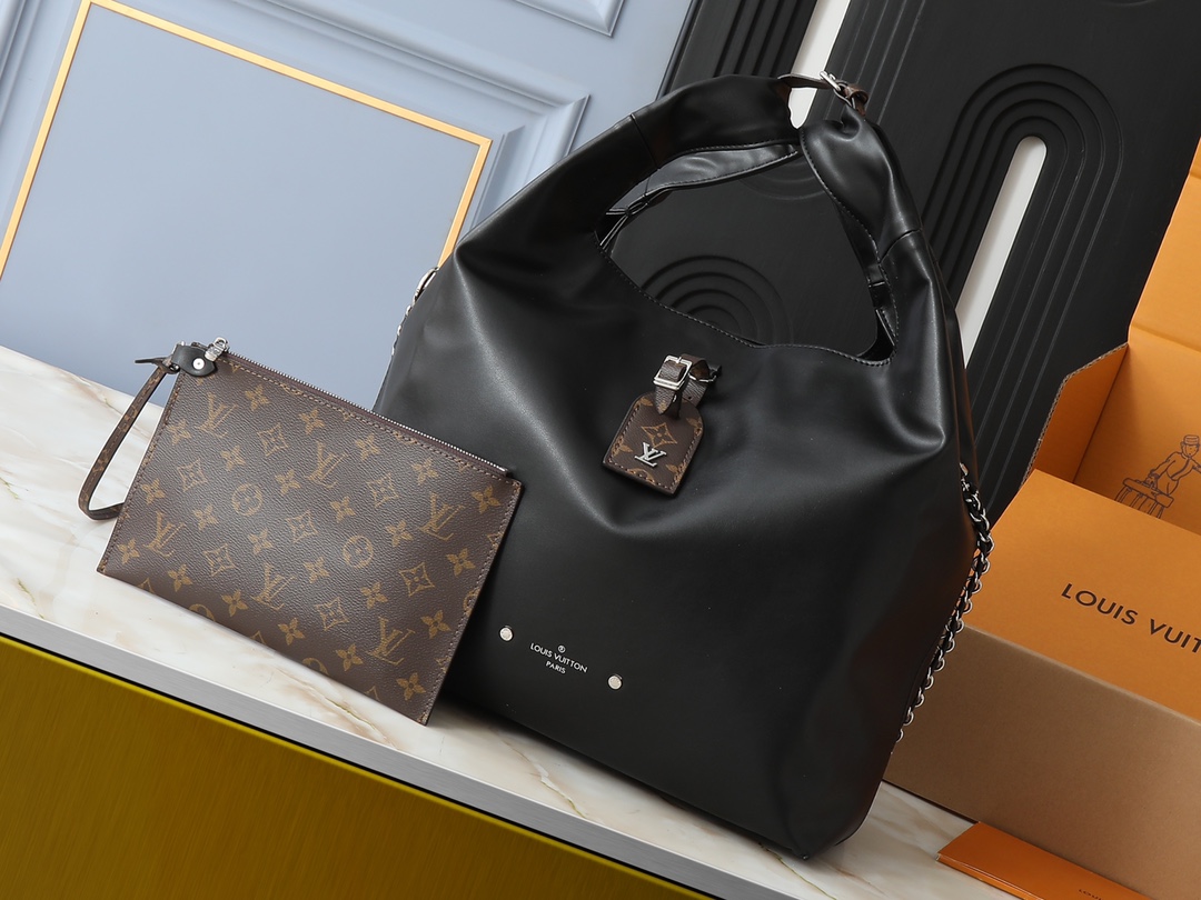 LV Classic Clutch Bag Monogram Canvas Model M11920 Detachable Strap